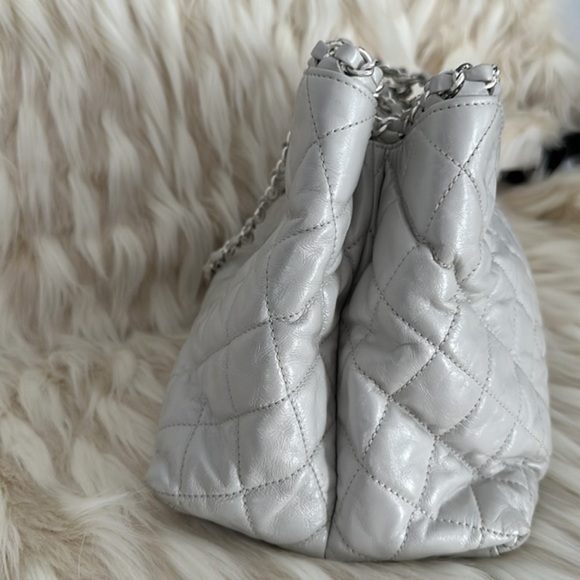 CHANEL White Leather bag authentic 100% - Picture 9 of 16